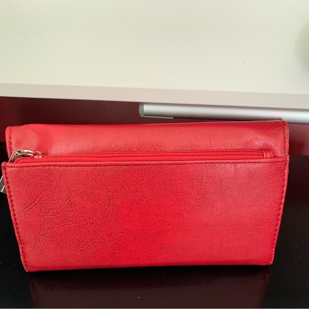 Nine and Company Red Wallet - Picture 2 of 4